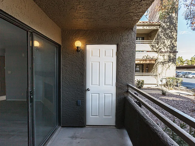 5036 S Rainbow Blvd #104 — Photo 7