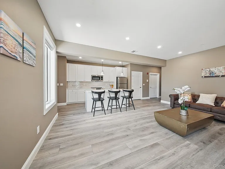 1 Giada Ln #5 — Photo 11