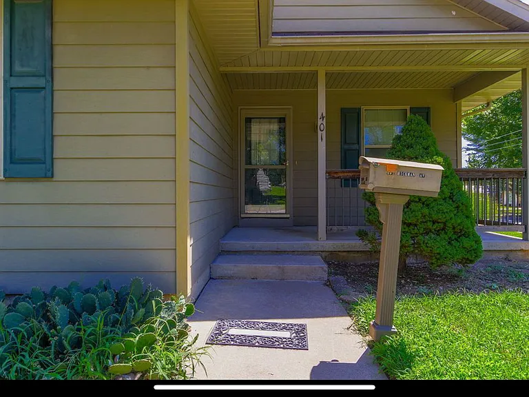 401 Hickman Ave — Photo 22