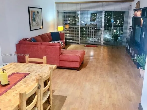500 Bayview Dr APT 1923, Sunny Isles Beach, FL 33160