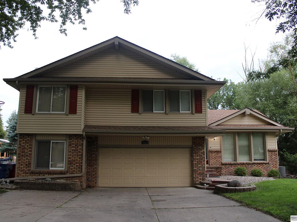 1st image of 1113 Michelle Pkwy