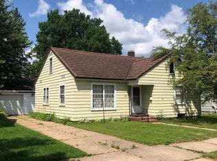 1216 S 10th Ave, Wausau, WI 54401