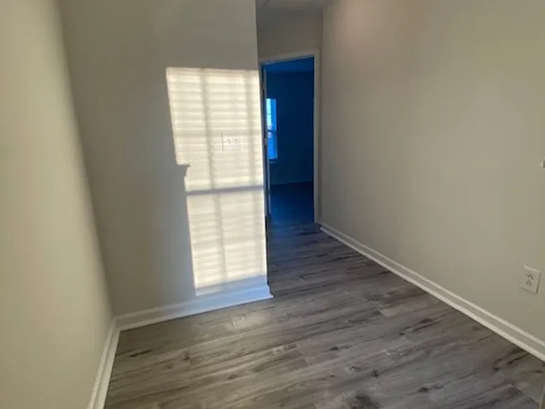324 Stewarts Landing Cir — Photo 16