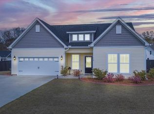 110 Waycross Dr, Ridgeville, SC 29472