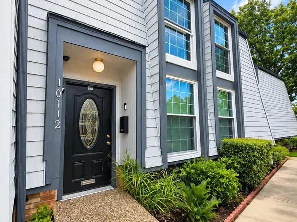 10112 Beekman Place Dr, Houston, TX 77043