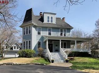 220 S Gore Ave, Saint Louis, MO