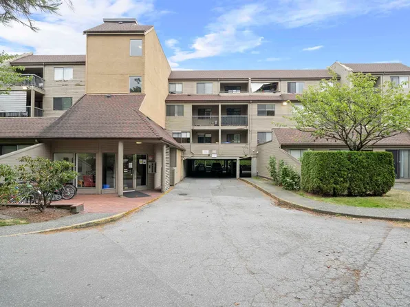 8120 Colonial Dr #311, Richmond, BC V7C 4V2