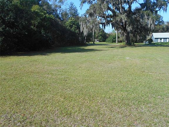 4th image of Parrish Ave