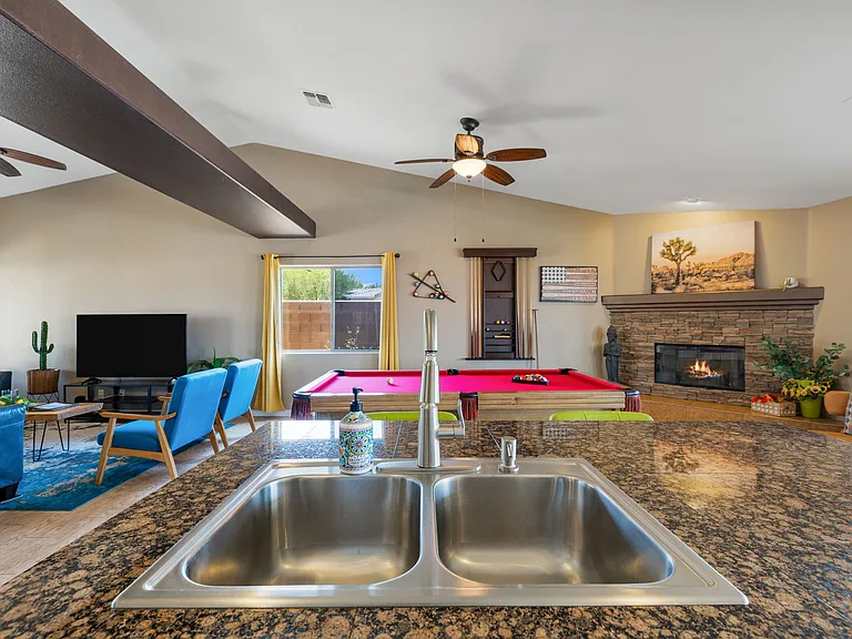 67365 Desert View Ave — Photo 22