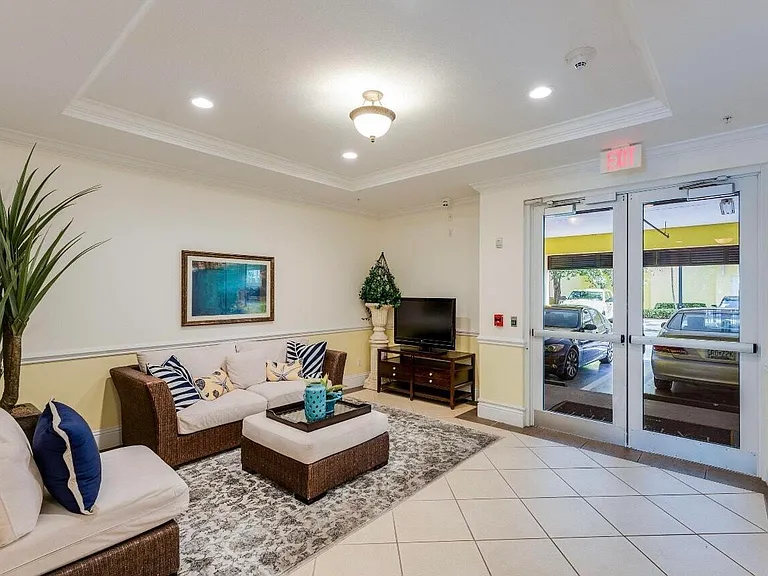 3120 E Latitude Cir #303 — Photo 24
