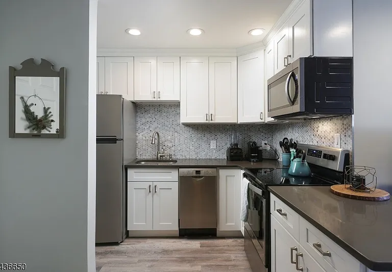 37 Hill St #C8 — Photo 4