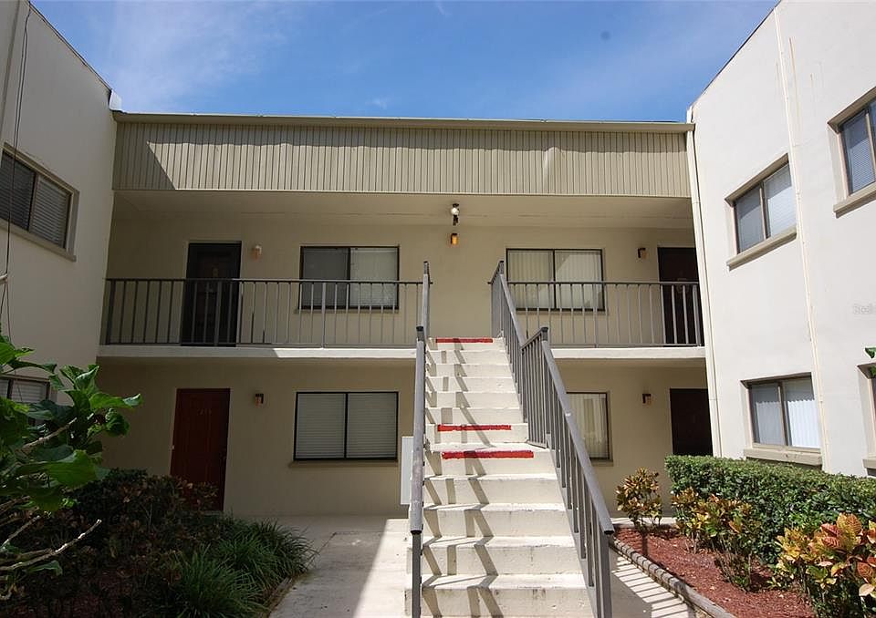 1st image of 3300 Fox Chase Cir N APT 216