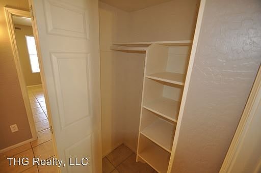 4th image of 139 W Inglewood St APT 2