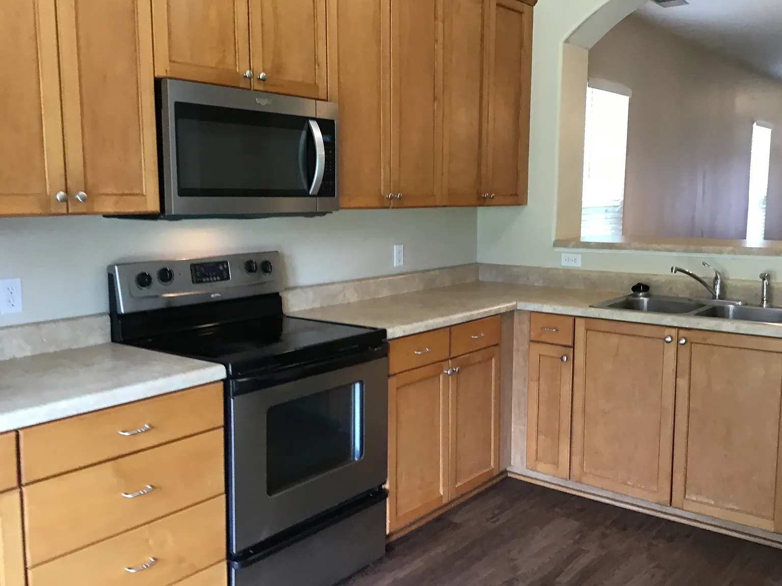 3 bed, 2.0 bath, 1820 sqft, $2,750 — Photo 4