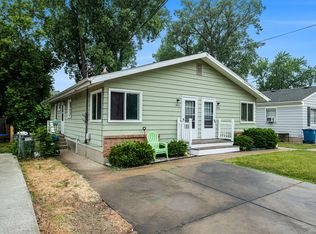 824-826 Cutler St SW, Wyoming, MI 49509