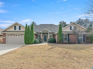 320 Golden Meadows Pl, Alabaster, AL 35007
