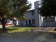 2nd image of 1020-1022 NE 81st Ave