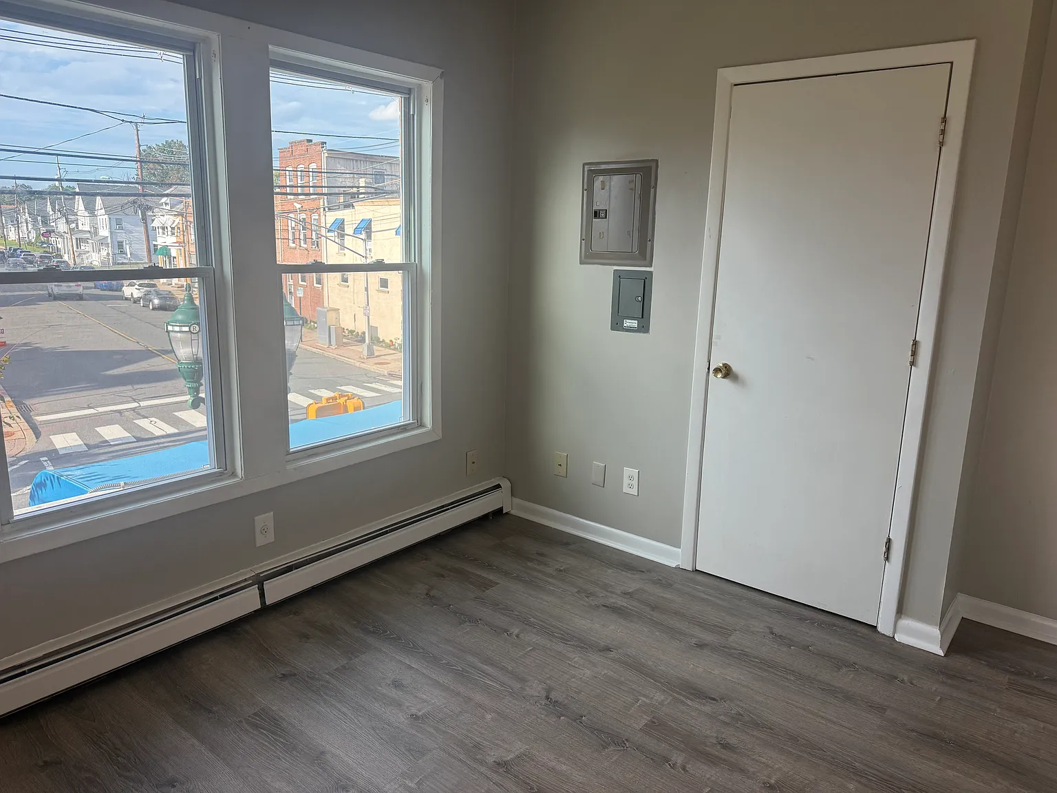 1 bed, 500 sqft, $1,500 — Photo 4