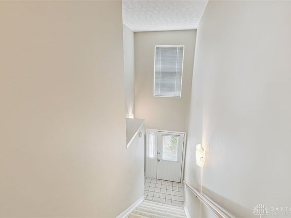 4th image of 6239 Lakesprings Dr