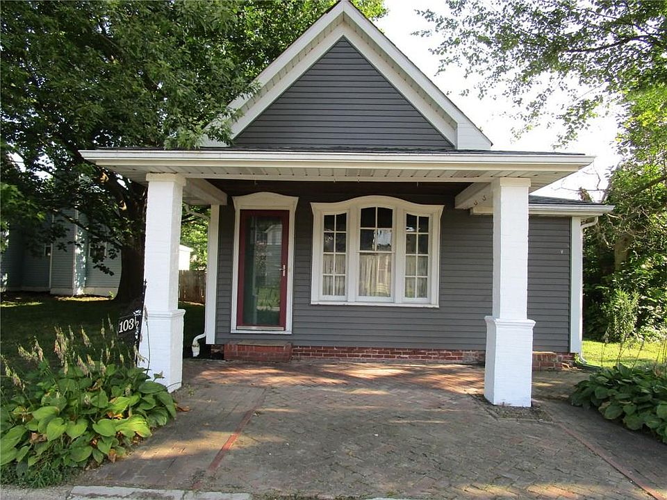 1st image of 103 1/2 E Main St