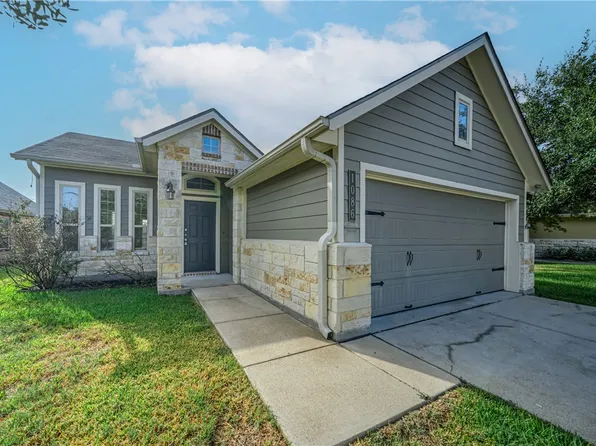 1086 Venice Dr, Bryan, TX 77808