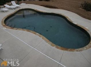 2799 Bay Ridge Dr, Loganville, GA 30052
