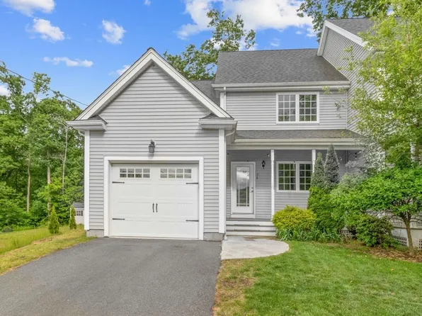 7 Woodland Ct #A, Milford, MA 01757