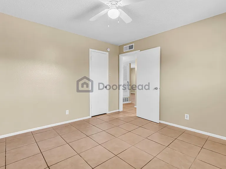 9400 Montrose Ct #31 — Photo 20