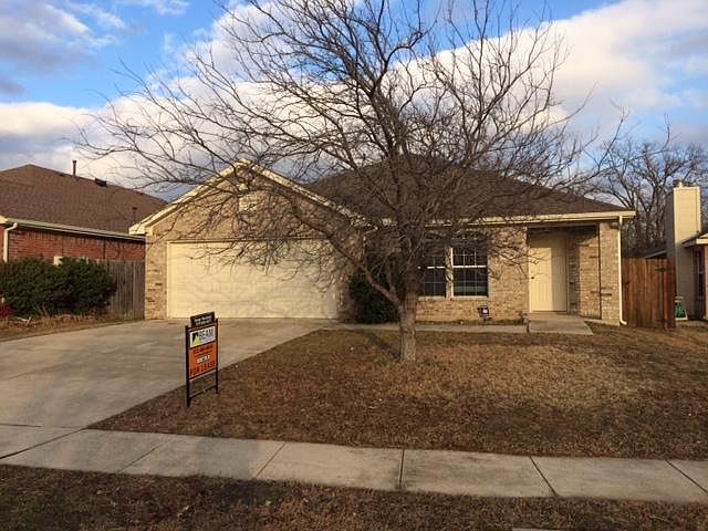 1st image of 3416 Autumn View Dr