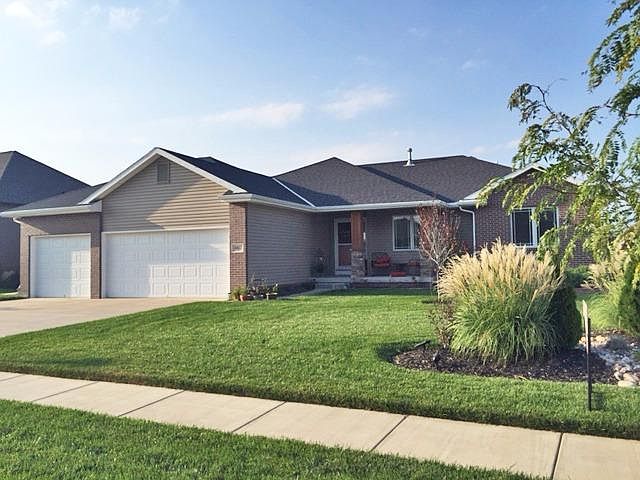 1st image of 9900 Waterview Dr