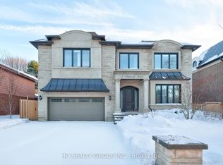 11 Chipstead Rd, Toronto, ON M3B 3E5
