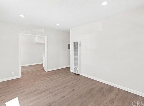5th image of 932-934 McDonald Ave