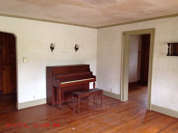 4th image of 4511 Portsmouth Blvd