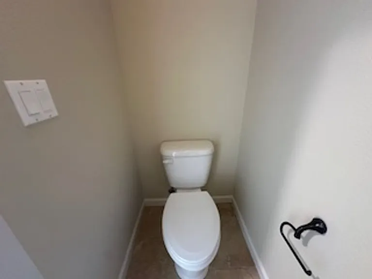 10136 SW Barber St — Photo 39