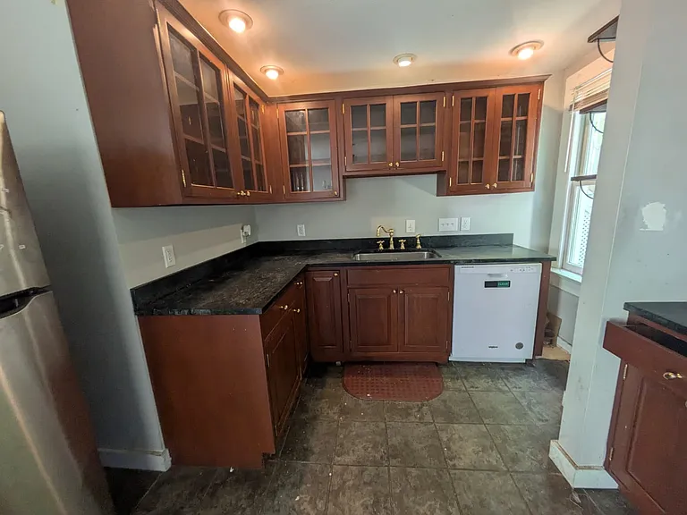 103 S Water St #1H — Photo 6