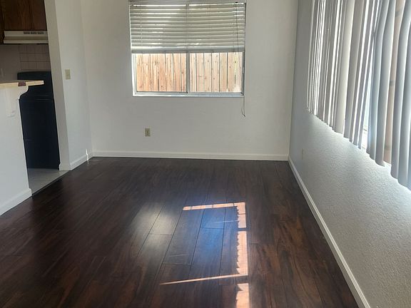 4th image of 2320-2350 18th St #2320