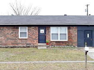 2825 Yellowstone Pkwy, Lexington, KY 40517