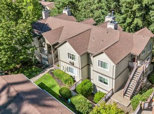 20110 Larkspur Ln APT 71, West Linn, OR 97068