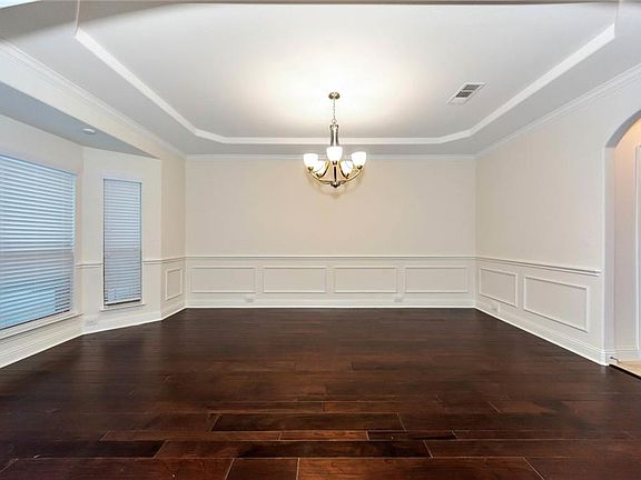 3rd image of 14297 Penrose Ave #1