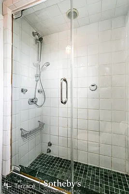 Sold by Terrace Sotheby's International Realty | media 55