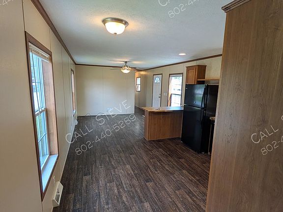 3rd image of 219 Mountain View Rd