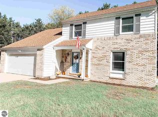 50 Hiawatha Dr, Mt Pleasant, MI 48858