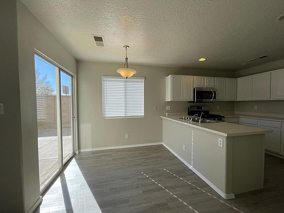 4th image of 10716 Habanero Way SE