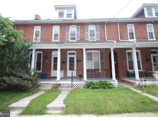 146 S Poplar St, Elizabethtown, PA 17022