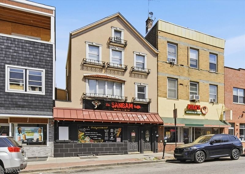 1st image of 234 HARRISON AVE #0