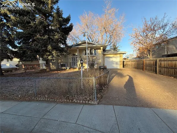 132 Kilgore St, Colorado Springs, CO 80911