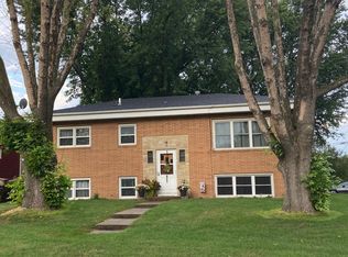 821 1st Ave NW #A, Byron, MN 55920