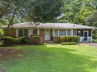 4097 Gladesworth Ln, Decatur, GA 30035