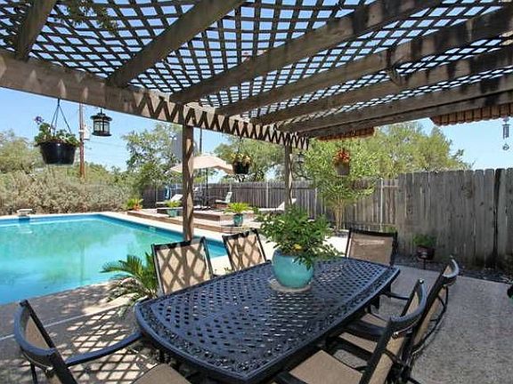 Pool deck