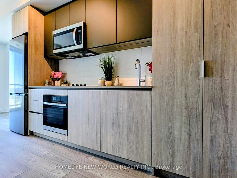 5858 Yonge St #2711 — Photo 2
